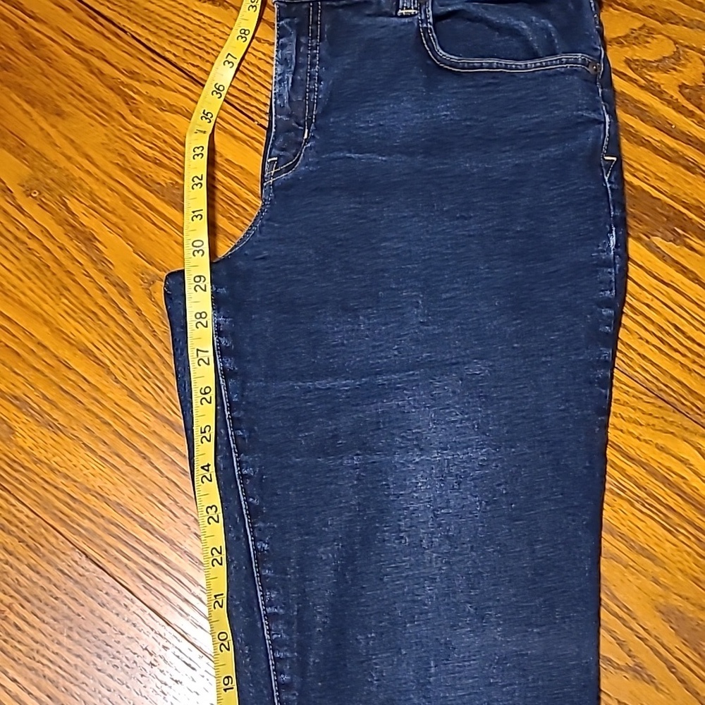 American Living Revere Slim Leg Jeans - Ladies 14 - Picture 7 of 10